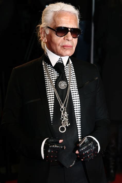 designer karl lagerfeld.